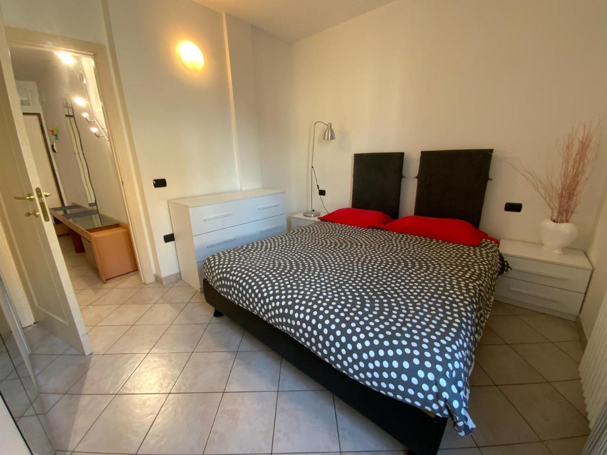 Patrizia Apartement Кьоджа Экстерьер фото